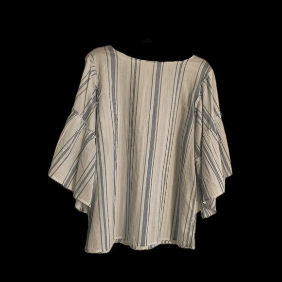 NWOT Given Kale Blue and White Blouse - Picture 4 of 4